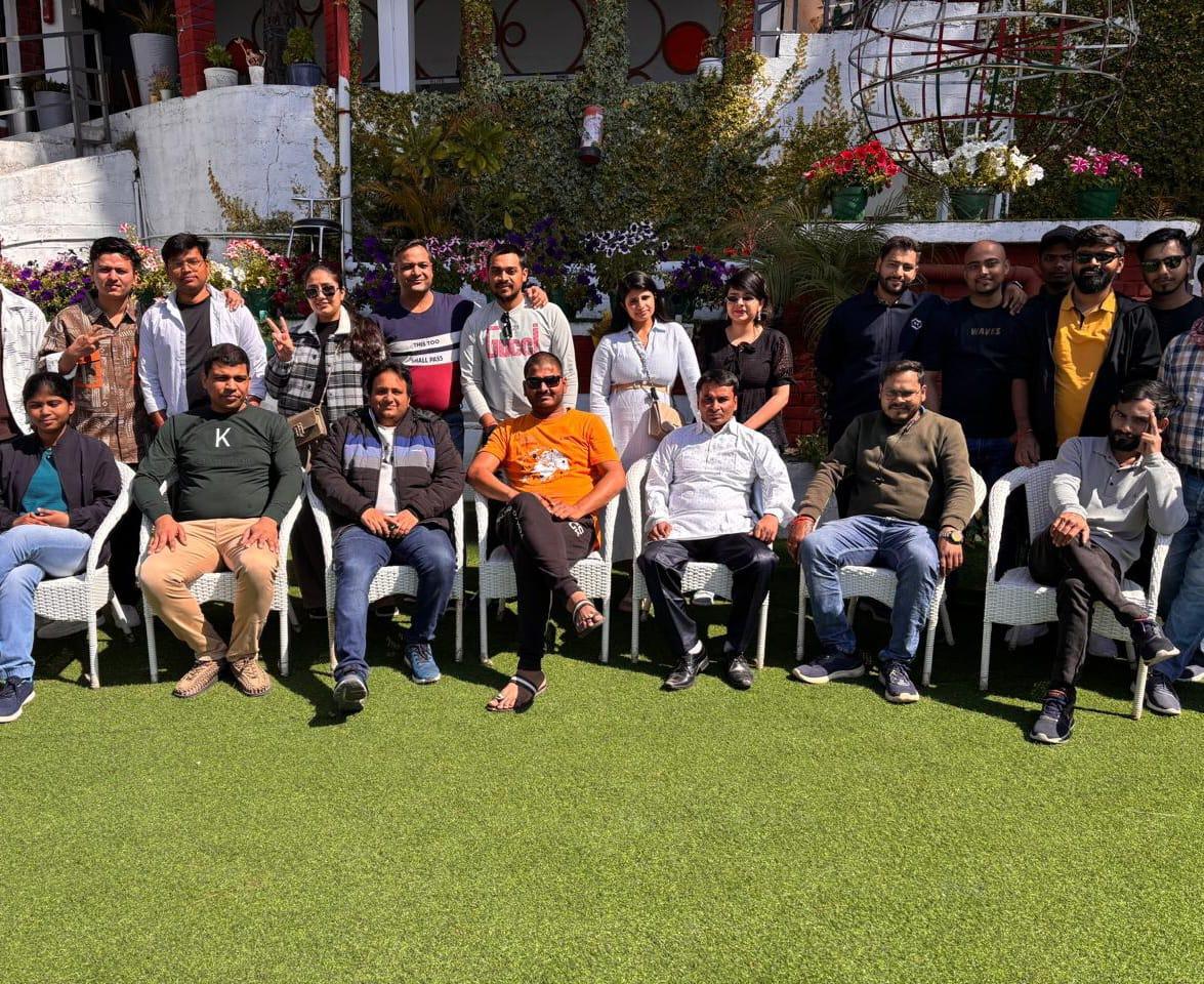 Group Photo Lansdowne 5